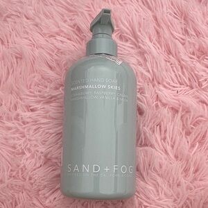 Marshmellow Skies Sand + Fog Scented Hand Soap 20 Oz